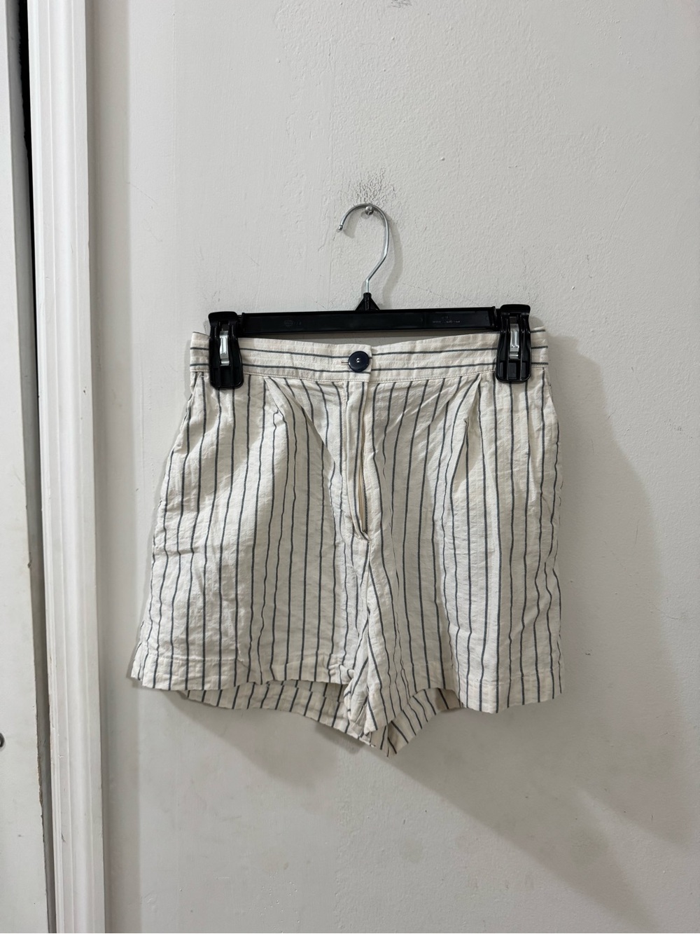 Zara Striped High-Waist Linen Blend Women’s Shorts - Cream/Blue, size small